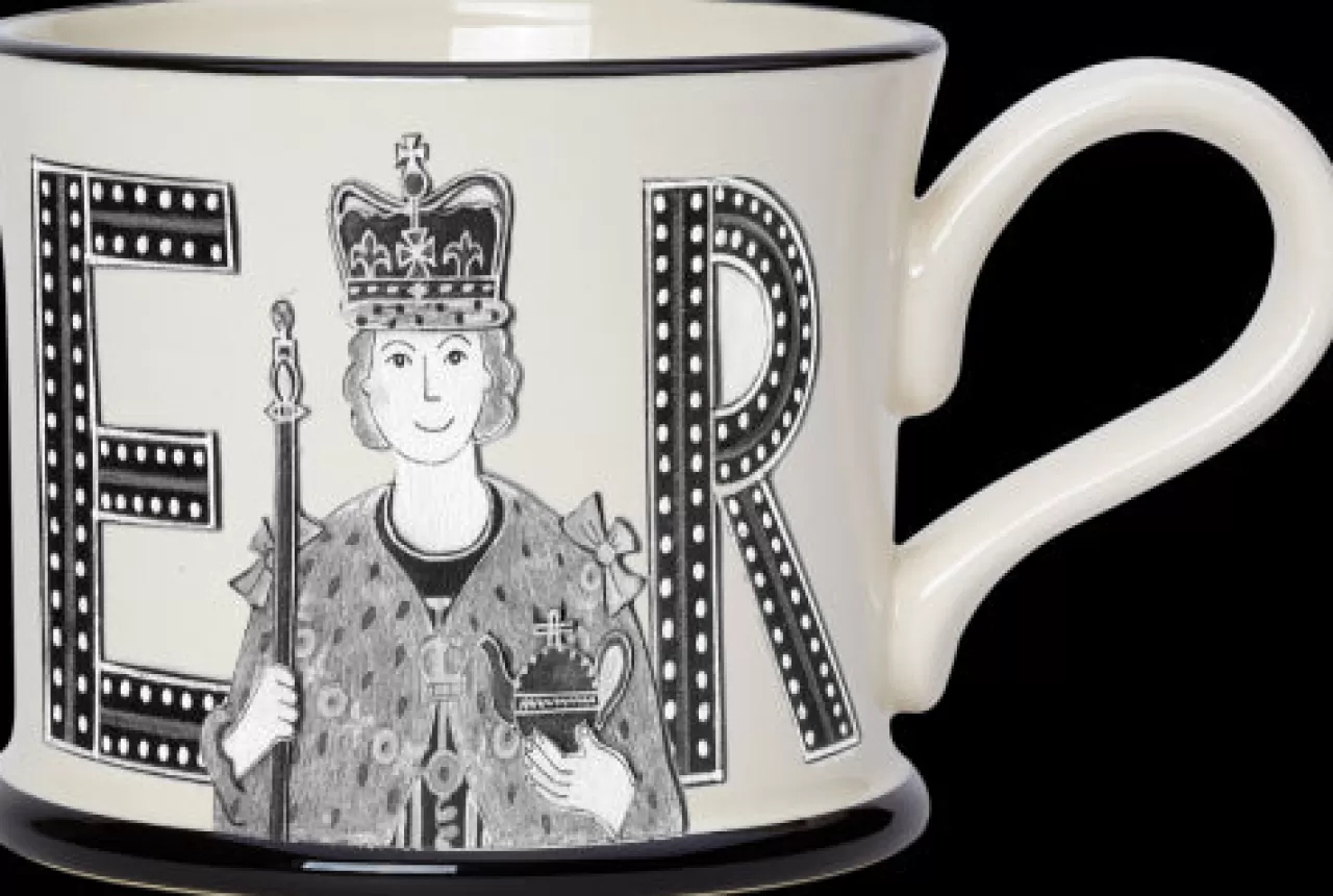 Sale Moorland Pottery Queen Elizabeth Ii Commemoration Mug By